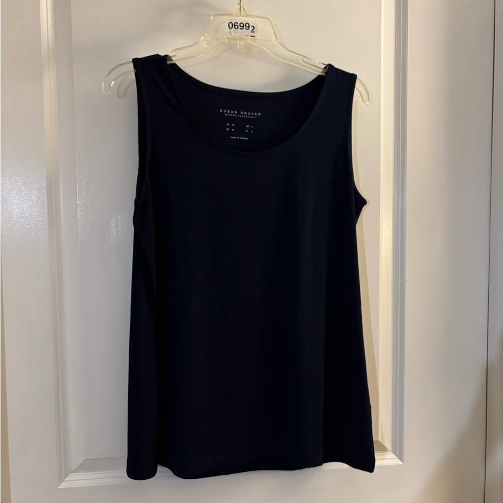 Susan Graver Navy Liquid Knit Sleeveless Scoop Neck Tank Top sz Med NWOT